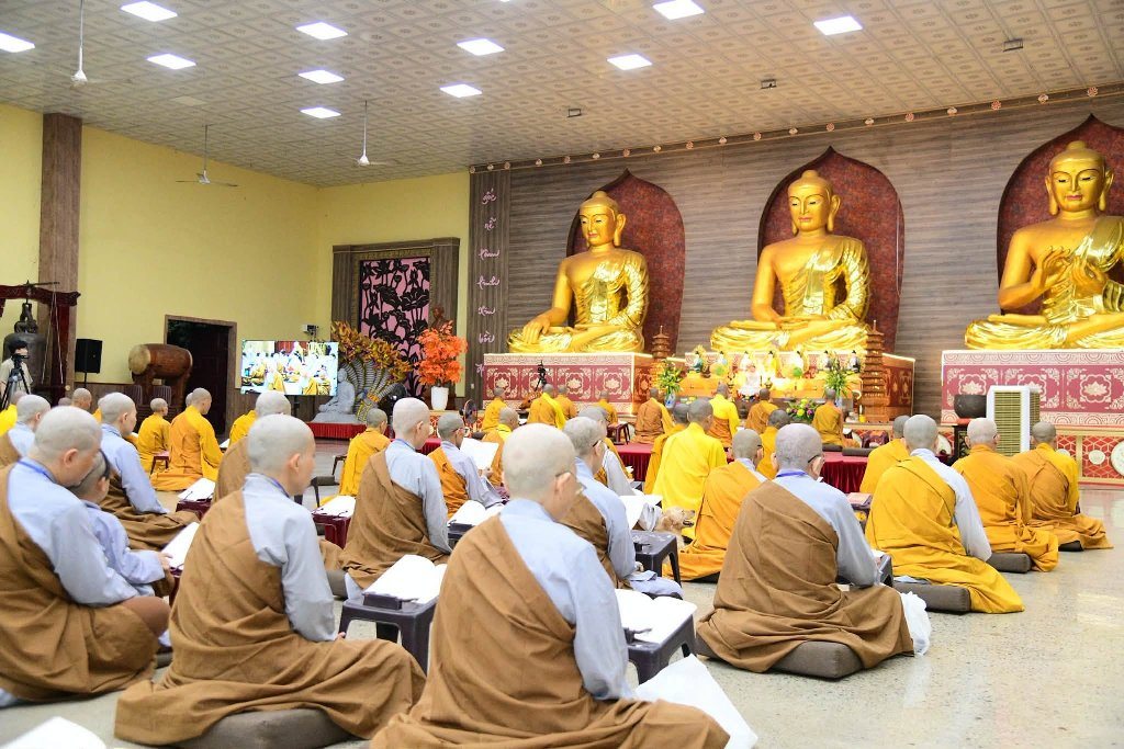 TRANG NGHIÊM TỤNG KINH VU LAN BÁO HIẾU