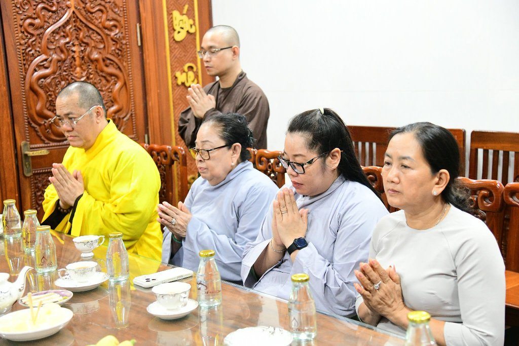 HÒA THƯỢNG THÍCH THIỆN HỶ QUANG LÂM THĂM CHÙA GIÁC NGỘ