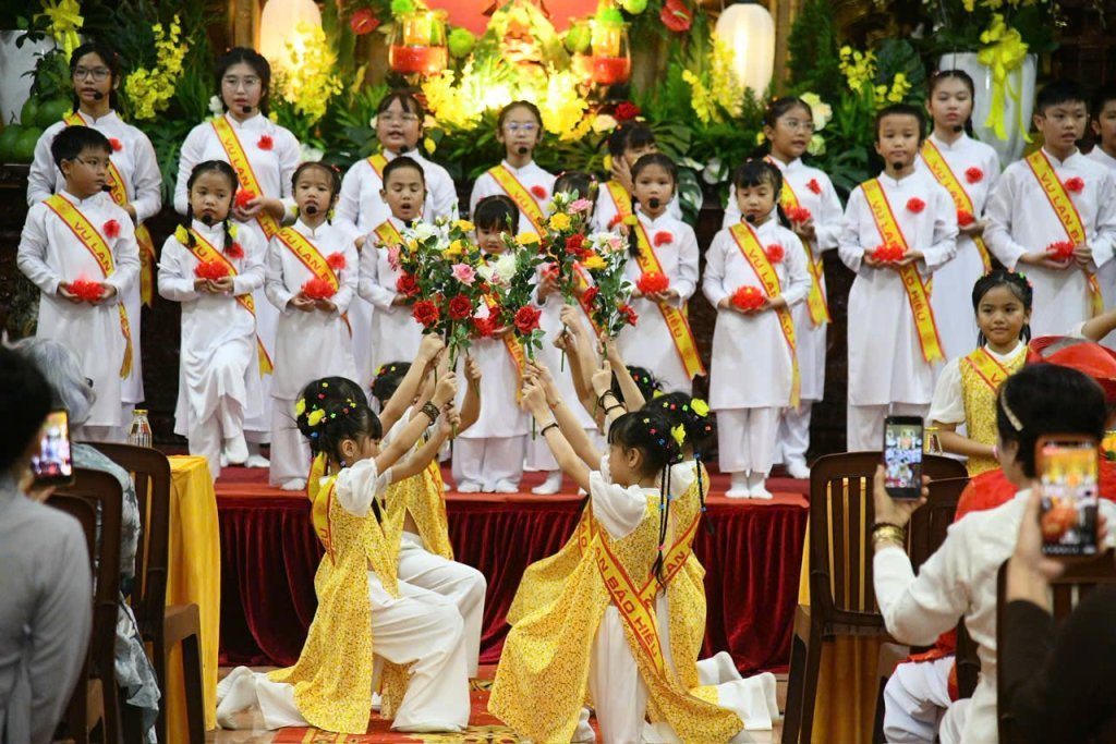 ĐẠI LỄ VU LAN BÁO HIẾU 2026 TẠI CHÙA GIÁC NGỘ: LẮNG LÒNG TRONG MÙA HIẾU HẠNH, TRỞ VỀ VỚI ÂN SÂU CHA MẸ
