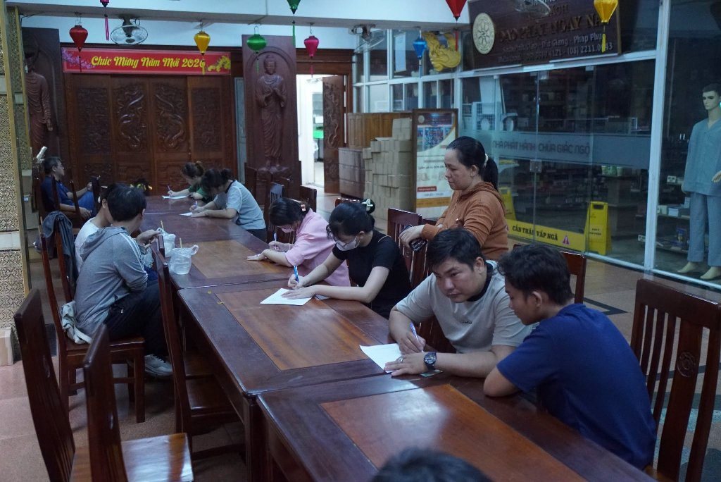 LAN TỎA HẠNH NGUYỆN BỒ-TÁT: HƠN 200 TÌNH NGUYỆN VIÊN THAM GIA HIẾN MÁU NHÂN ĐẠO LẦN THỨ 135 TẠI CHÙA GIÁC NGỘ