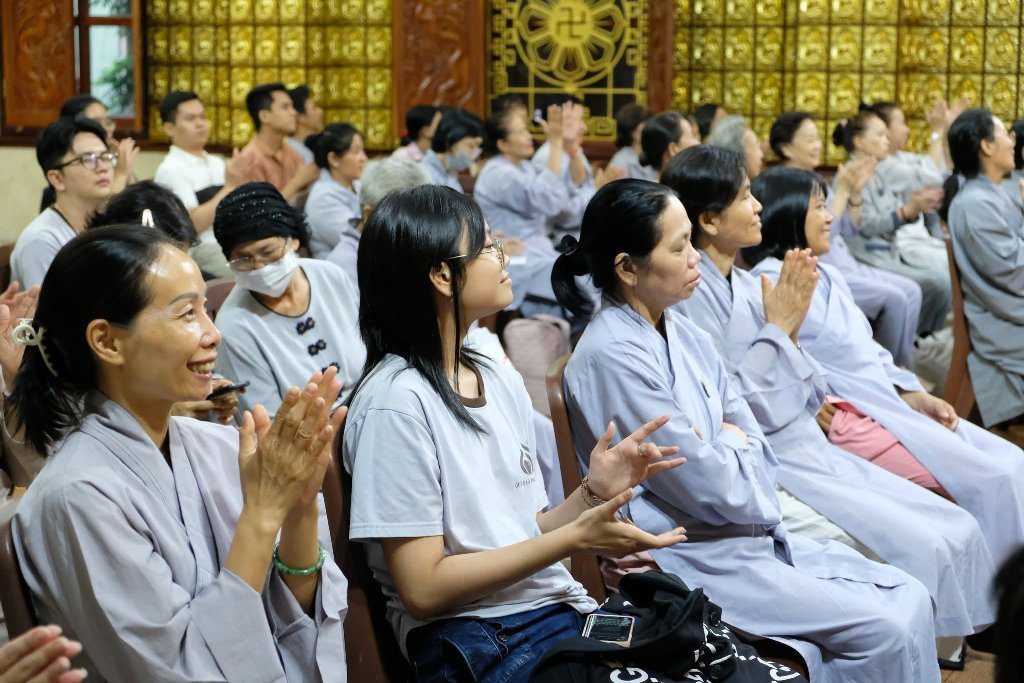 MANG CHẤT LIỆU AN LẠC TỪ ĐẠO TRÀNG VÀO ĐỜI SỐNG