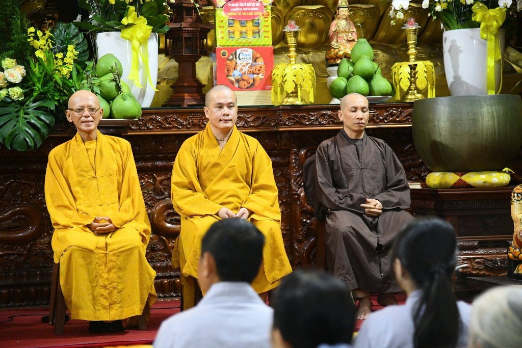 “ĂN CÂY NÀO, RÀO CÂY ĐÓ” – BÀI HỌC VỀ TRÁCH NHIỆM TRONG PHẬT SỰ