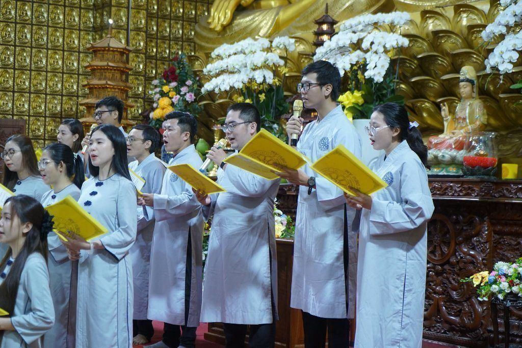 MỘT NGÀY AN LẠC: HỌC CÁCH ĐI TỪ BÓNG TỐI ĐẾN ÁNH SÁNG VÀ NUÔI DƯỠNG HẠNH HIẾU TRONG CUỘC SỐNG