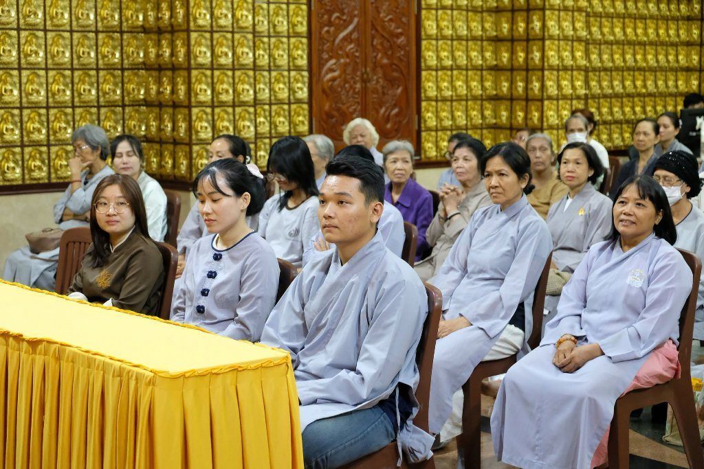 MANG CHẤT LIỆU AN LẠC TỪ ĐẠO TRÀNG VÀO ĐỜI SỐNG
