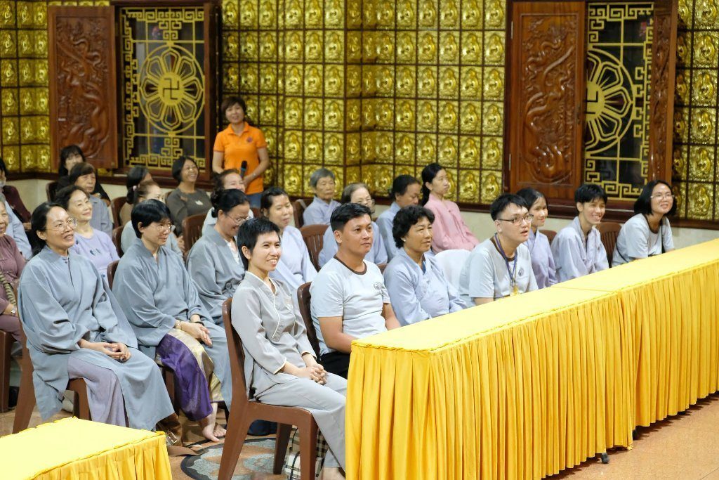 MANG CHẤT LIỆU AN LẠC TỪ ĐẠO TRÀNG VÀO ĐỜI SỐNG