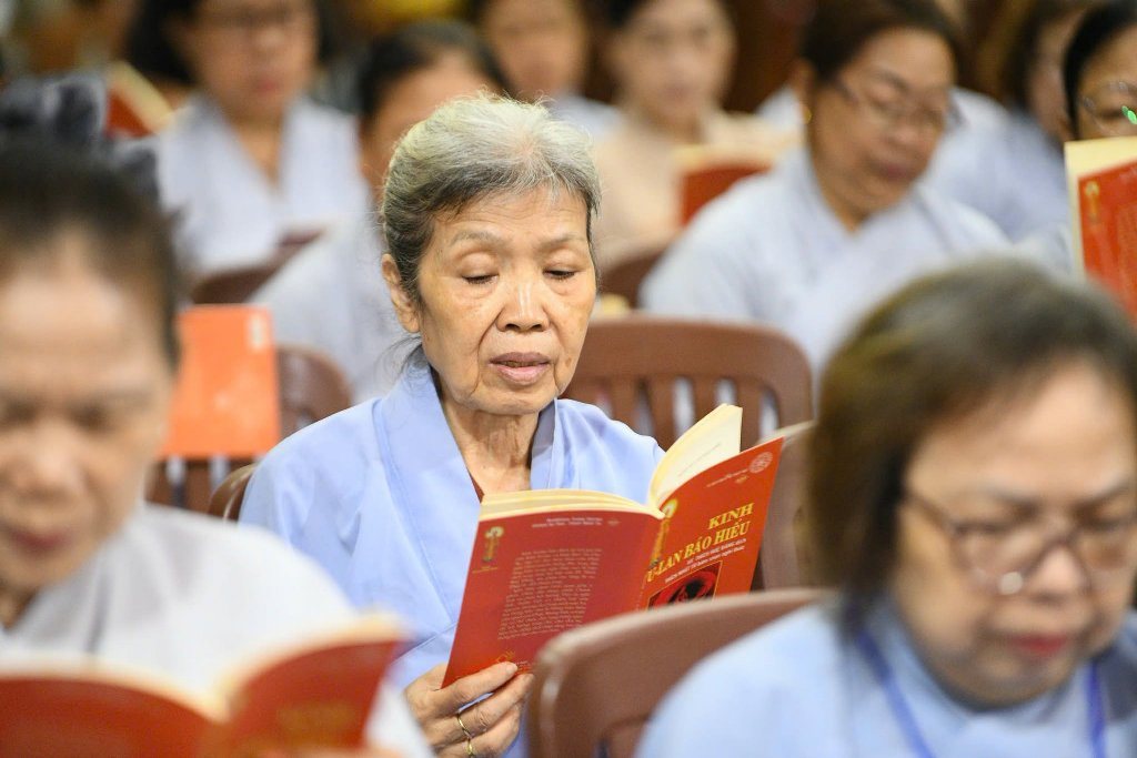 NHẬN DIỆN LỖI VÀ SÁM HỐI - BÀI HỌC TU TẬP SÂU SẮC TRONG KHÓA TU NGÀY AN LẠC MÙA VU LAN