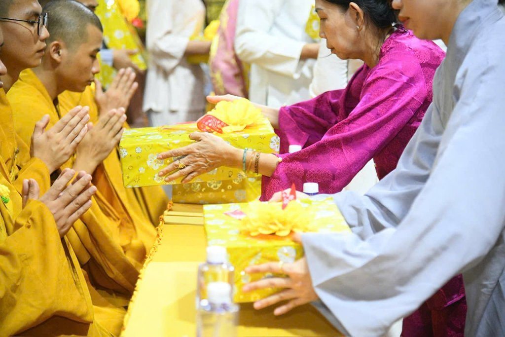 ĐẠI LỄ VU LAN BÁO HIẾU 2026 TẠI CHÙA GIÁC NGỘ: LẮNG LÒNG TRONG MÙA HIẾU HẠNH, TRỞ VỀ VỚI ÂN SÂU CHA MẸ