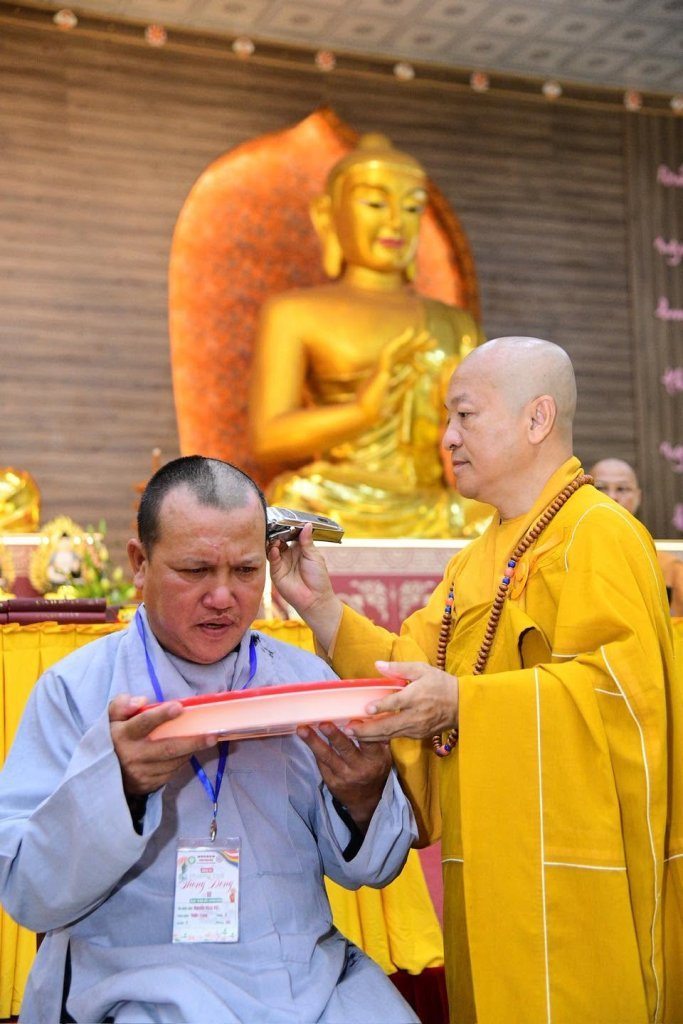 KHAI MẠC KHÓA TU “PHƯƠNG TRỜI THONG DONG” LẦN 10: GIEO DUYÊN XUẤT GIA, CÙNG TĂNG ĐOÀN AN CƯ TU HỌC