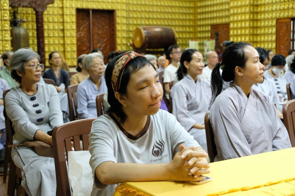 MANG CHẤT LIỆU AN LẠC TỪ ĐẠO TRÀNG VÀO ĐỜI SỐNG