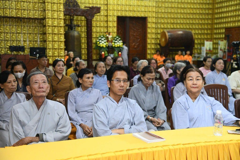 “NẺO ĐƯỜNG HỌC PHẬT TU TÂM” – ĐƯA LỜI PHẬT DẠY VÀO ĐỜI SỐNG