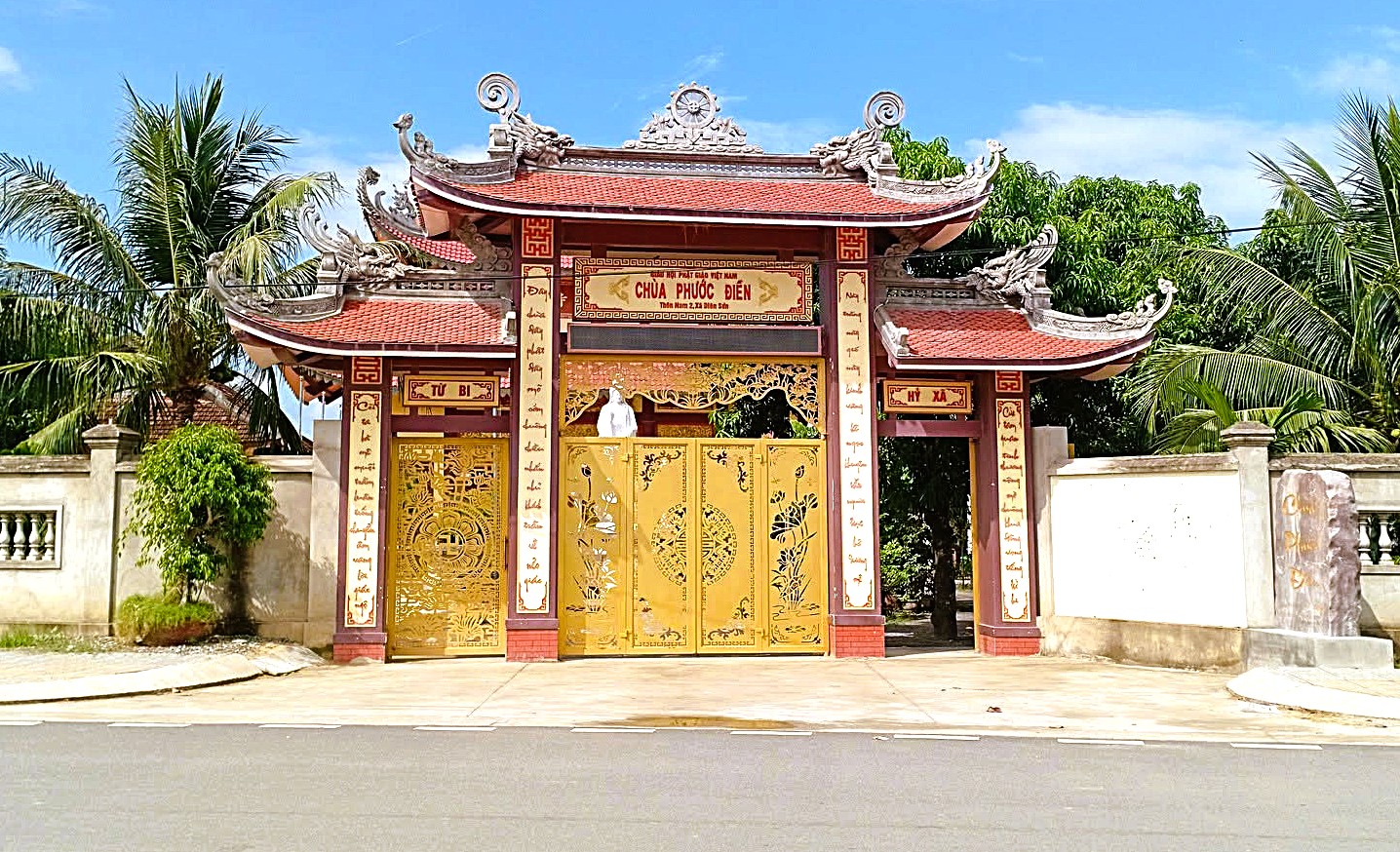Tản Mạn Về Các Chùa Mang Tên Phước Điền và "Cà-Sa Ruộng Phước"