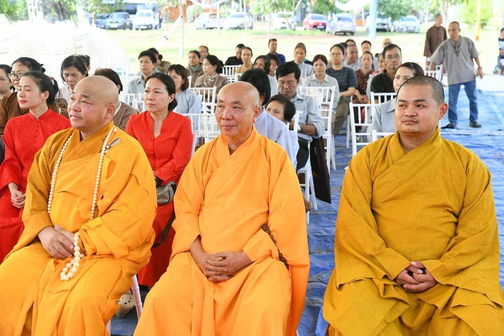 KHÁNH HÒA: TT. THÍCH NHẬT TỪ GIẢNG VỀ NĂM PHƯƠNG DIỆN CỦA MỘT NGÔI CHÙA