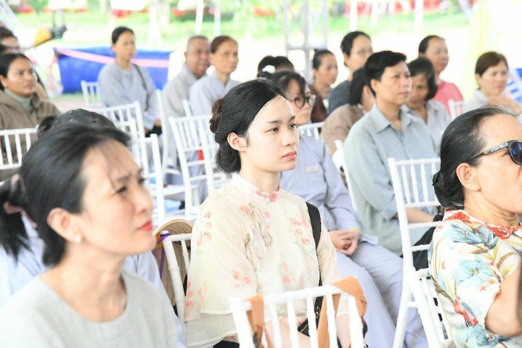 KHÁNH HÒA: TT. THÍCH NHẬT TỪ GIẢNG VỀ NĂM PHƯƠNG DIỆN CỦA MỘT NGÔI CHÙA