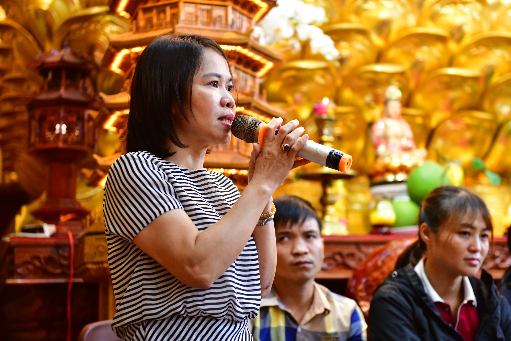 Hơn 300 học sinh Trường Tiểu học Quốc tế Việt Mỹ tham dự &quot;Lễ thắp nến tri ân cha mẹ&quot;