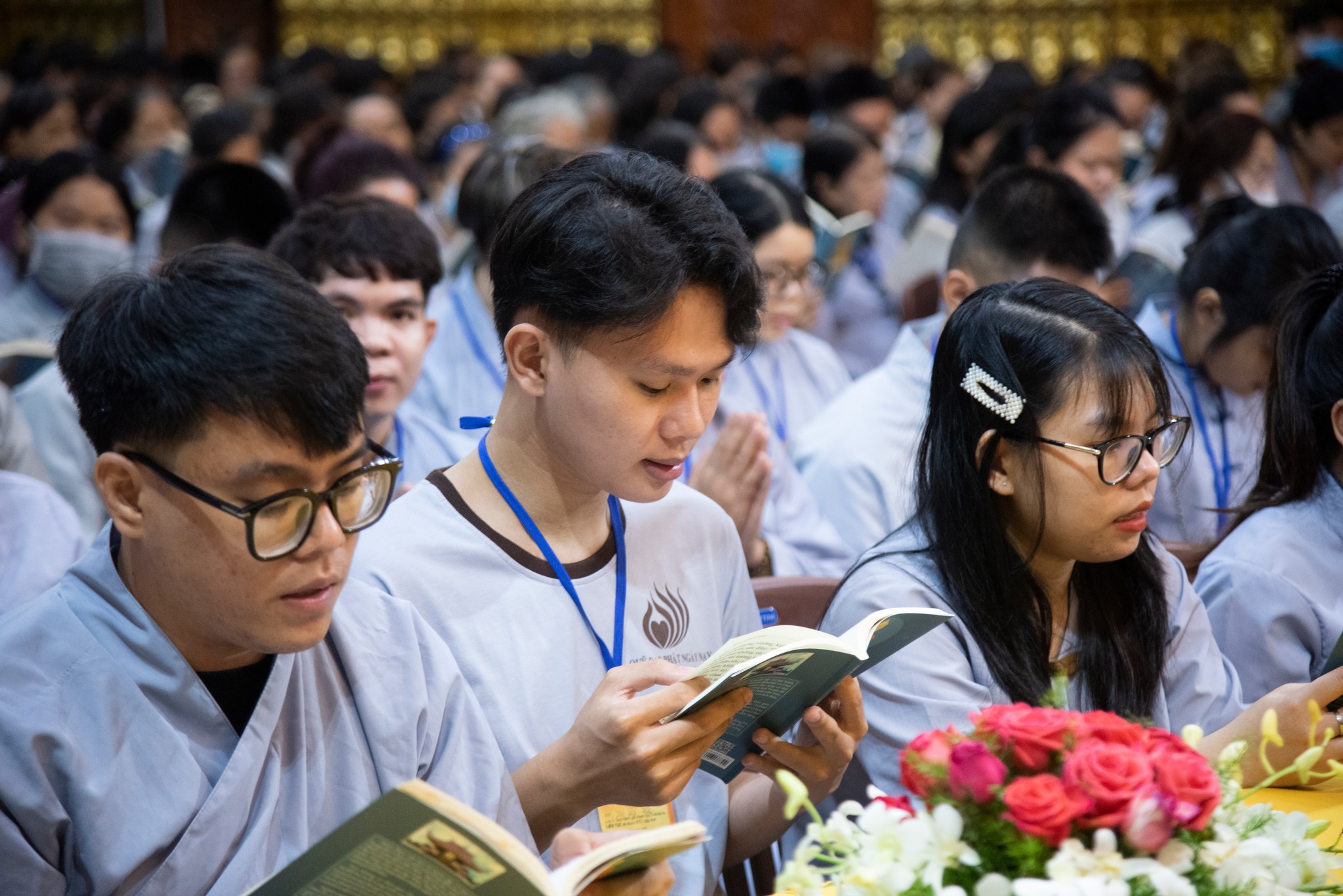 SC. Giác Lệ Hiếu chia sẻ cách ứng xử khéo léo theo lời Phật dạy trước hơn 1.000 hành giả tại Chùa Giác Ngộ