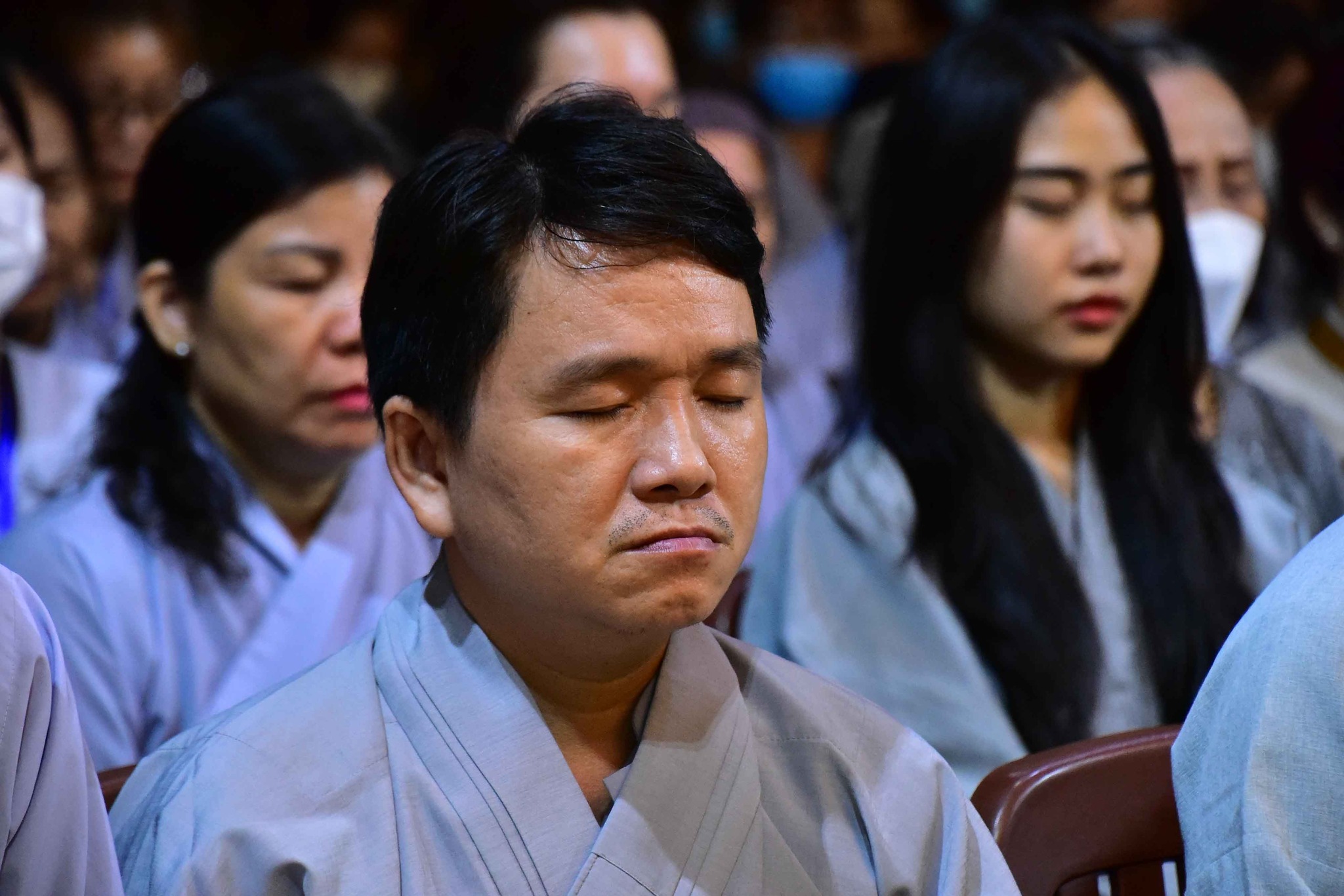 Mang trí tuệ của đạo Phật quán chiếu thế gian