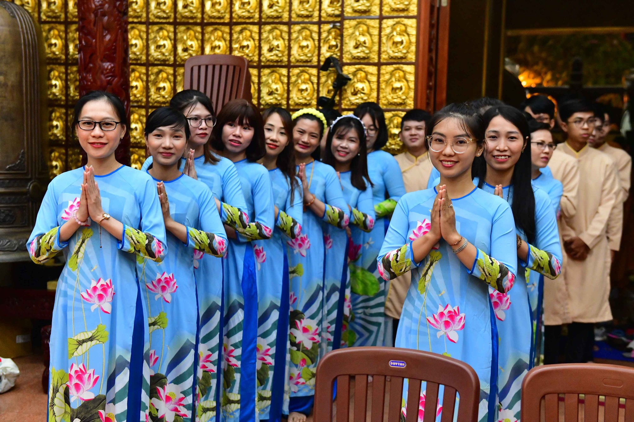 Đức Phật dạy cách diệt trừ khổ đau trong ngày Ngài chuyển pháp luân