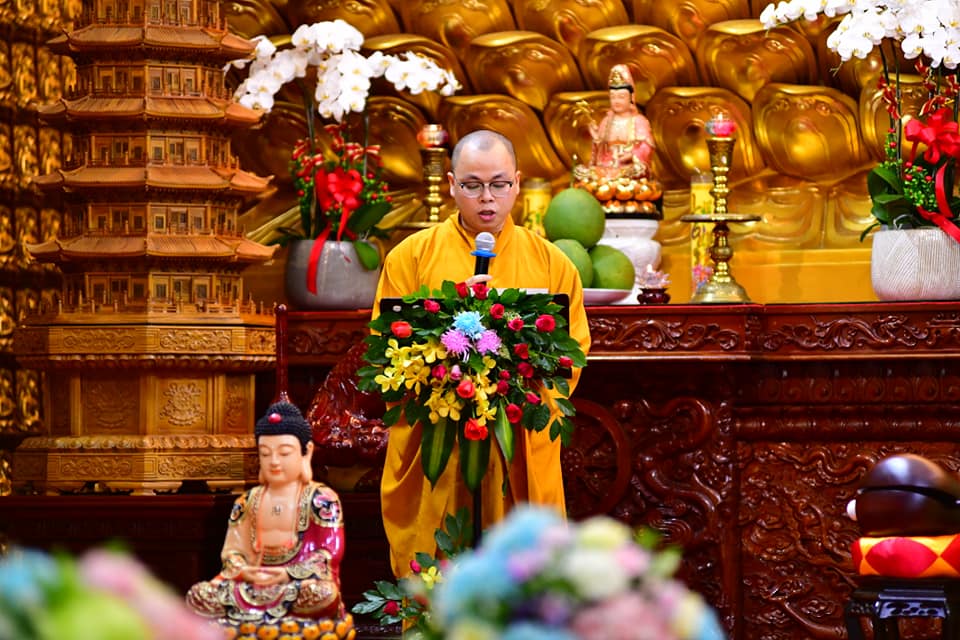 Cùng hiểu và thương để đồng hành trên bước đường hôn nhân