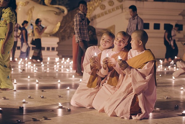 Myanmar: Phật tử cả nước chào đón ngày Lễ Hoa Đăng (Thadingyut)