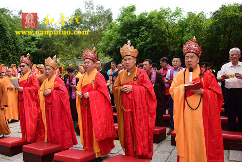 Trung Quốc: Chùm ảnh Pháp hội Thủy Lục tại Thái Bình Nham Tự