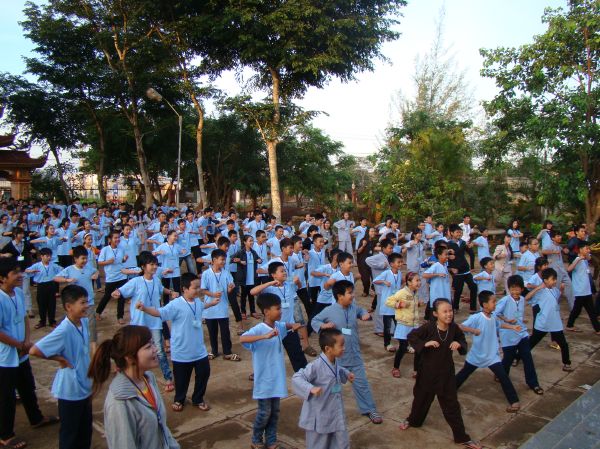 Đắk Lắk: Hào hứng, sôi nổi, bất ngờ, thú vị - khóa tu Thiện Tài Đồng Tử ngày thứ 2