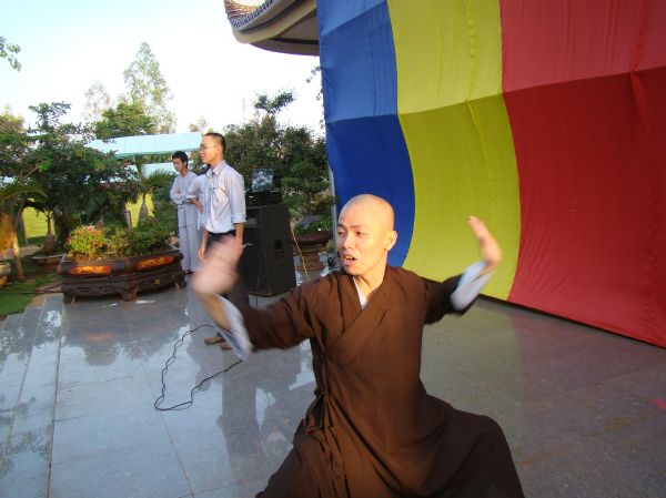 Đắk Lắk: Hào hứng, sôi nổi, bất ngờ, thú vị - khóa tu Thiện Tài Đồng Tử ngày thứ 2