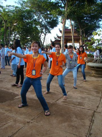 Đắk Lắk: Hào hứng, sôi nổi, bất ngờ, thú vị - khóa tu Thiện Tài Đồng Tử ngày thứ 2