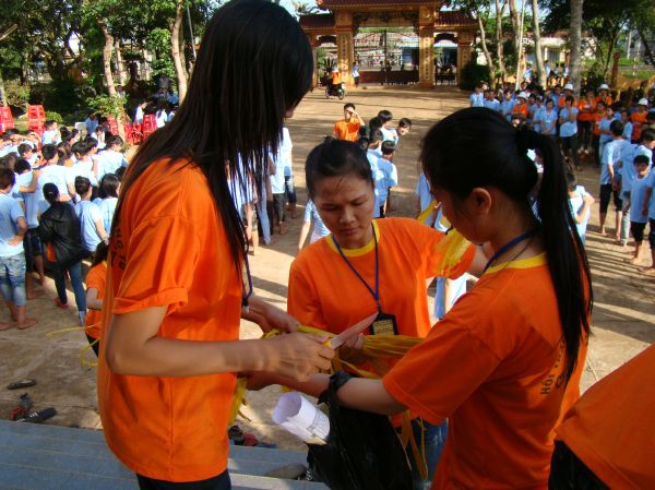 Đắk Lắk: Hào hứng, sôi nổi, bất ngờ, thú vị - khóa tu Thiện Tài Đồng Tử ngày thứ 2