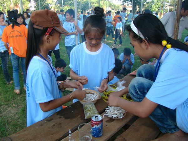 Đắk Lắk: Hào hứng, sôi nổi, bất ngờ, thú vị - khóa tu Thiện Tài Đồng Tử ngày thứ 2