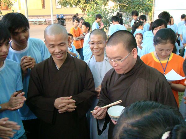 Đắk Lắk: Hào hứng, sôi nổi, bất ngờ, thú vị - khóa tu Thiện Tài Đồng Tử ngày thứ 2