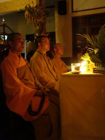 Đăk Lăk: Đốt nến tri ân – thay lời muốn nói