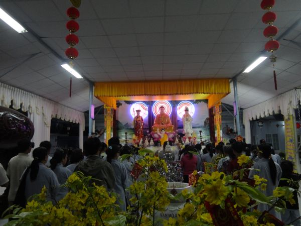 Hóc môn: Chùa Bửu Minh tổ chức chuyến hành hương Thập tự đầu xuân mới