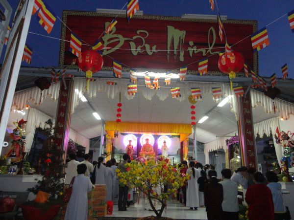 Hóc môn: Chùa Bửu Minh tổ chức chuyến hành hương Thập tự đầu xuân mới