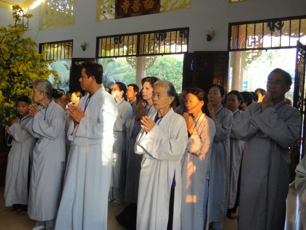 Hóc môn: Chùa Bửu Minh tổ chức chuyến hành hương Thập tự đầu xuân mới