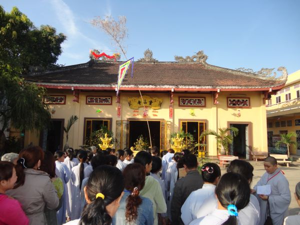 Hóc môn: Chùa Bửu Minh tổ chức chuyến hành hương Thập tự đầu xuân mới