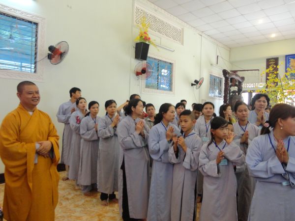 Hóc môn: Chùa Bửu Minh tổ chức chuyến hành hương Thập tự đầu xuân mới