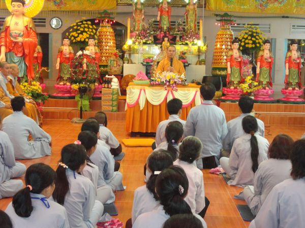 Hóc môn: Chùa Bửu Minh tổ chức chuyến hành hương Thập tự đầu xuân mới