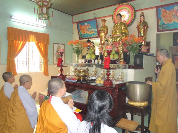 Hóc môn: Chùa Bửu Minh tổ chức chuyến hành hương Thập tự đầu xuân mới