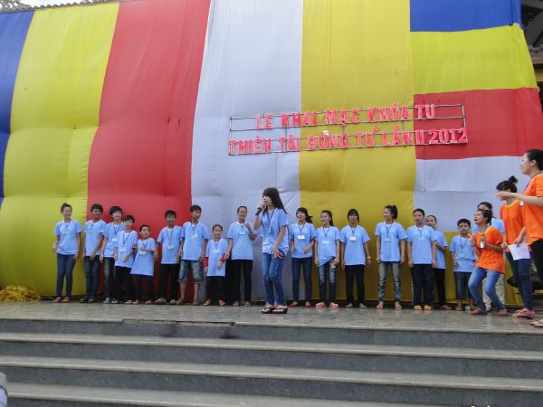 Đắk Lắk: Hào hứng, sôi nổi, bất ngờ, thú vị - khóa tu Thiện Tài Đồng Tử ngày thứ 2