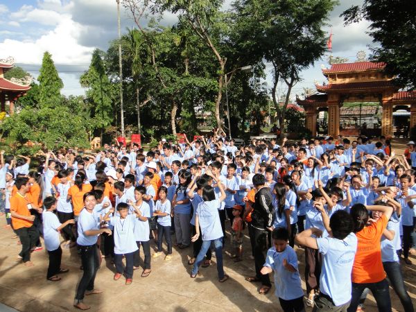 Đắk Lắk: Hào hứng, sôi nổi, bất ngờ, thú vị - khóa tu Thiện Tài Đồng Tử ngày thứ 2