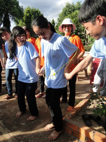 Đắk Lắk: Hào hứng, sôi nổi, bất ngờ, thú vị - khóa tu Thiện Tài Đồng Tử ngày thứ 2