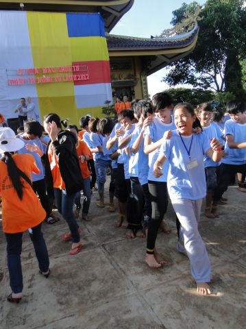 Đắk Lắk: Hào hứng, sôi nổi, bất ngờ, thú vị - khóa tu Thiện Tài Đồng Tử ngày thứ 2