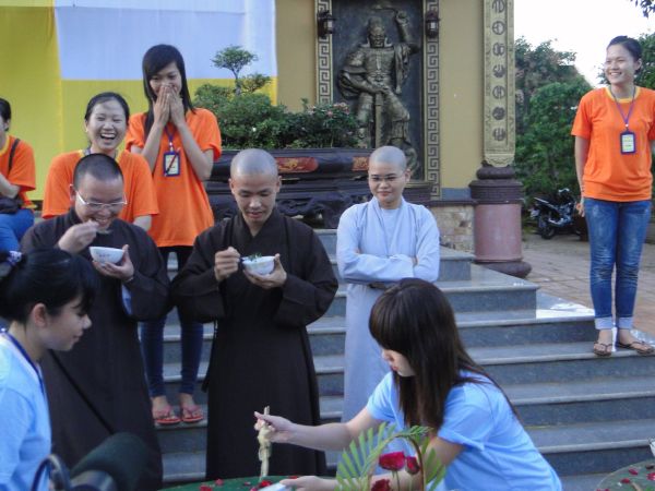 Đắk Lắk: Hào hứng, sôi nổi, bất ngờ, thú vị - khóa tu Thiện Tài Đồng Tử ngày thứ 2