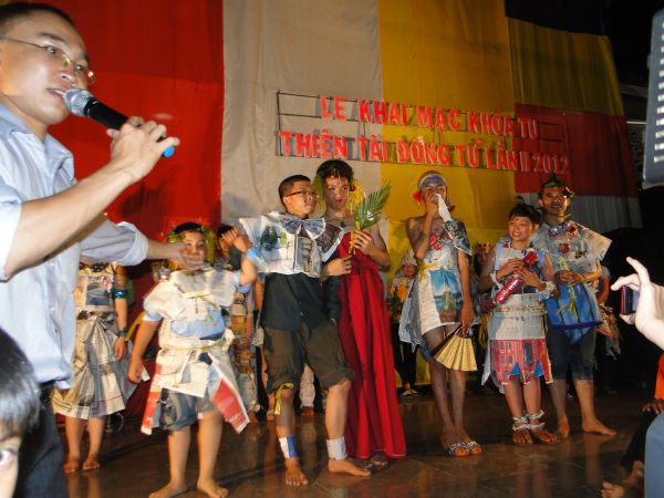 Đắk Lắk: Hào hứng, sôi nổi, bất ngờ, thú vị - khóa tu Thiện Tài Đồng Tử ngày thứ 2