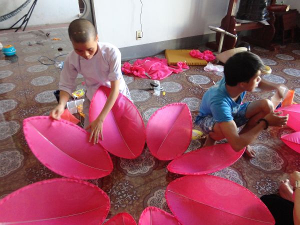 TP. HCM: Phật giáo huyện Hóc Môn tưng bừng chuẩn bị đón mừng ngày Phật đản sanh