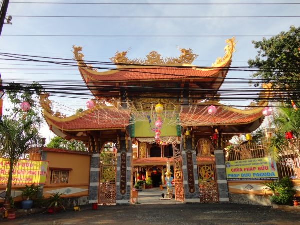 TP. HCM: Phật giáo huyện Hóc Môn tưng bừng chuẩn bị đón mừng ngày Phật đản sanh