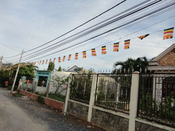 TP. HCM: Phật giáo huyện Hóc Môn tưng bừng chuẩn bị đón mừng ngày Phật đản sanh
