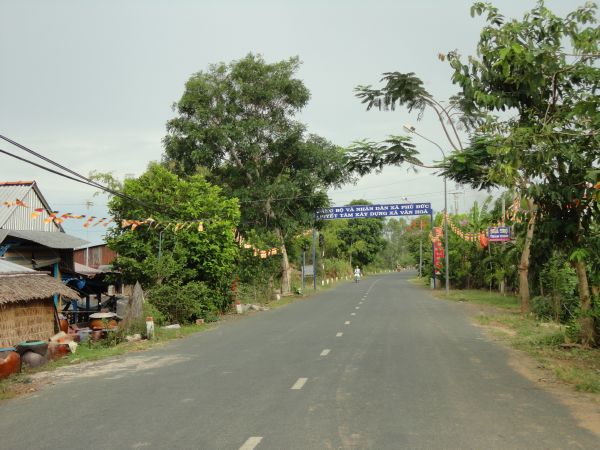 Đồng Tháp: Chùa Quê Hương hân hoan chuẩn bị đón mừng ngày Phật đản sanh