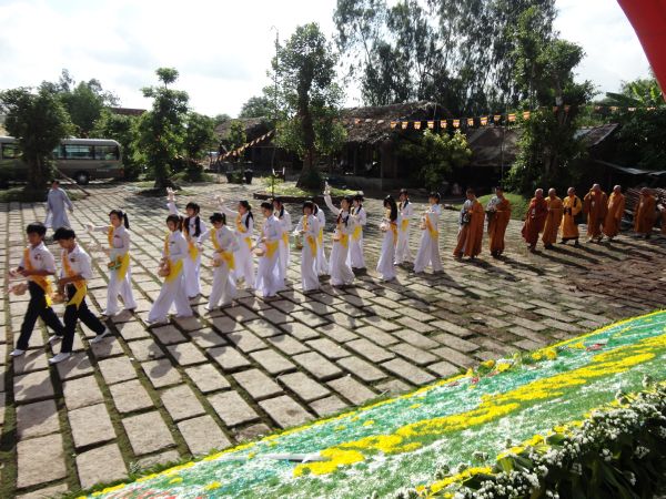 Đồng Tháp: Ban Đại diện Phật giáo huyện Tam Nông tổ chức Đại lễ Phật Đản