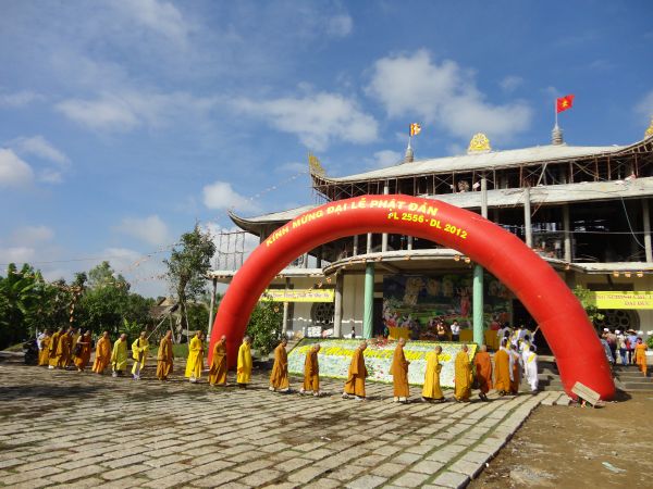 Đồng Tháp: Ban Đại diện Phật giáo huyện Tam Nông tổ chức Đại lễ Phật Đản